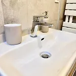 Διαμέρισμα Cocon Moderne & Cuisine Equipee